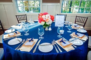 Bolinsky Wedding Table with Mallets and Spice Packs